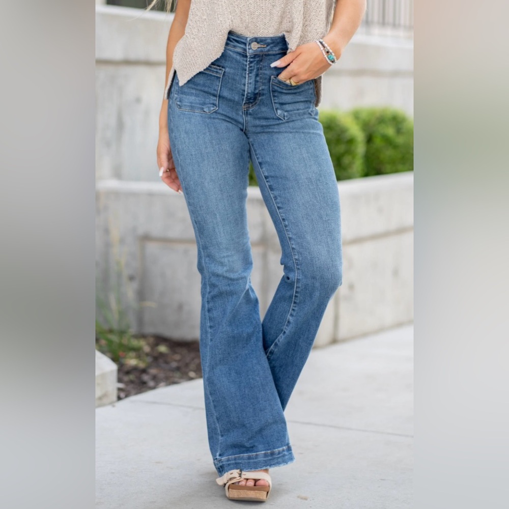 Women's High-Rise Flare Jeans - Blue